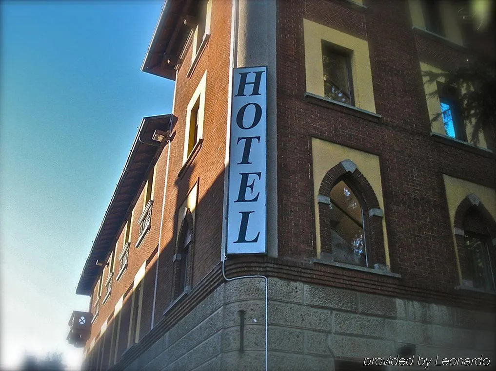 Nuovo Albergo Italia Abbiategrasso 4*,
